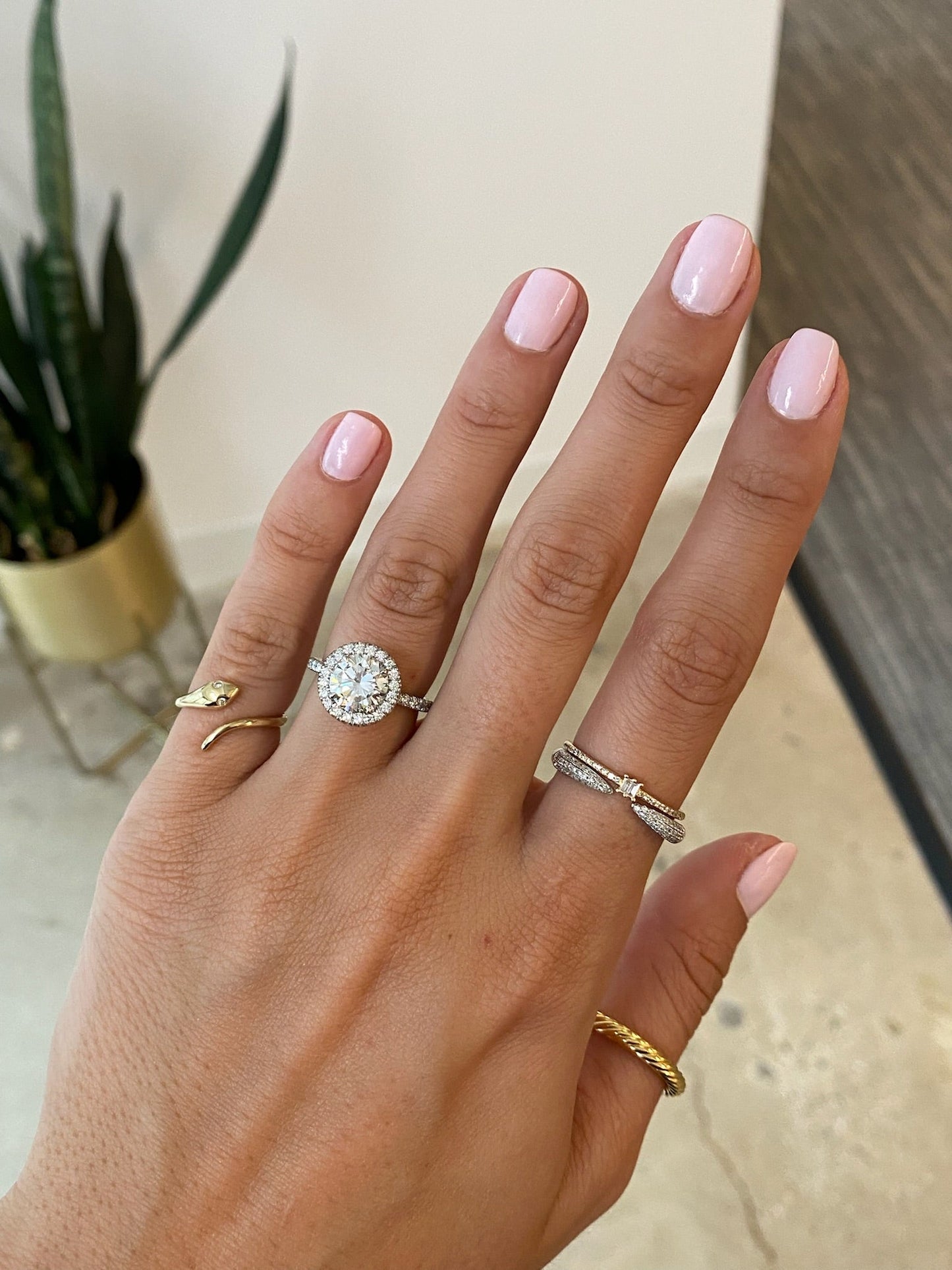 Halo Round YG Front 40676590944344