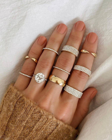 8 Everyday Jewelry Trends We'll Be Seeing Everywhere in 2021