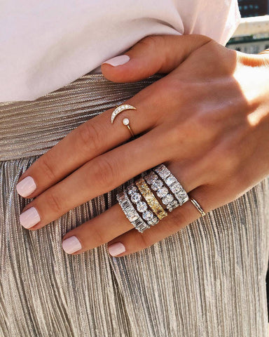 How to Choose a Wedding Band That Suits Your Ring and Lifestyle