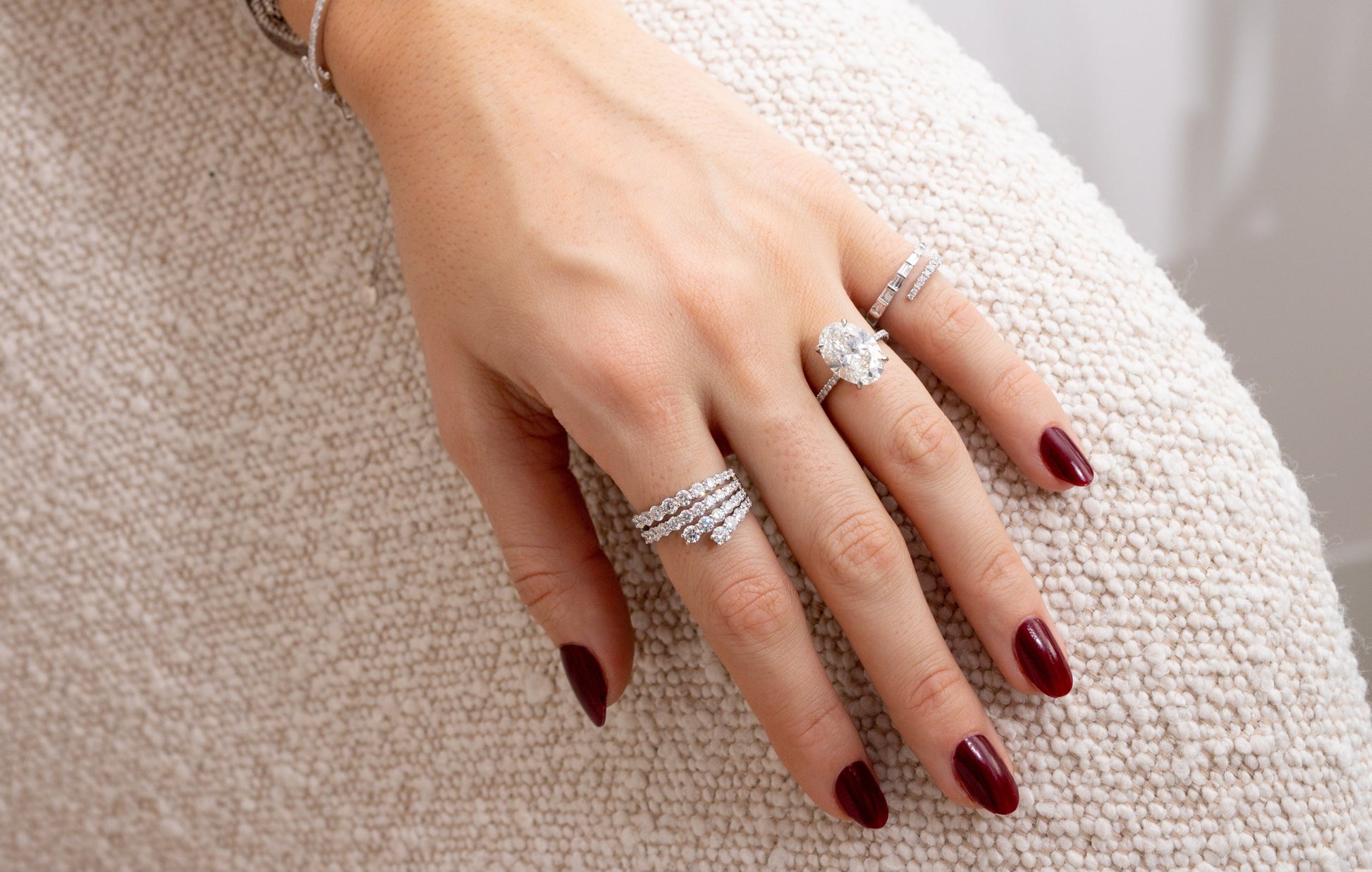 Whisper Thin Pave Oval PLT 40675118547032