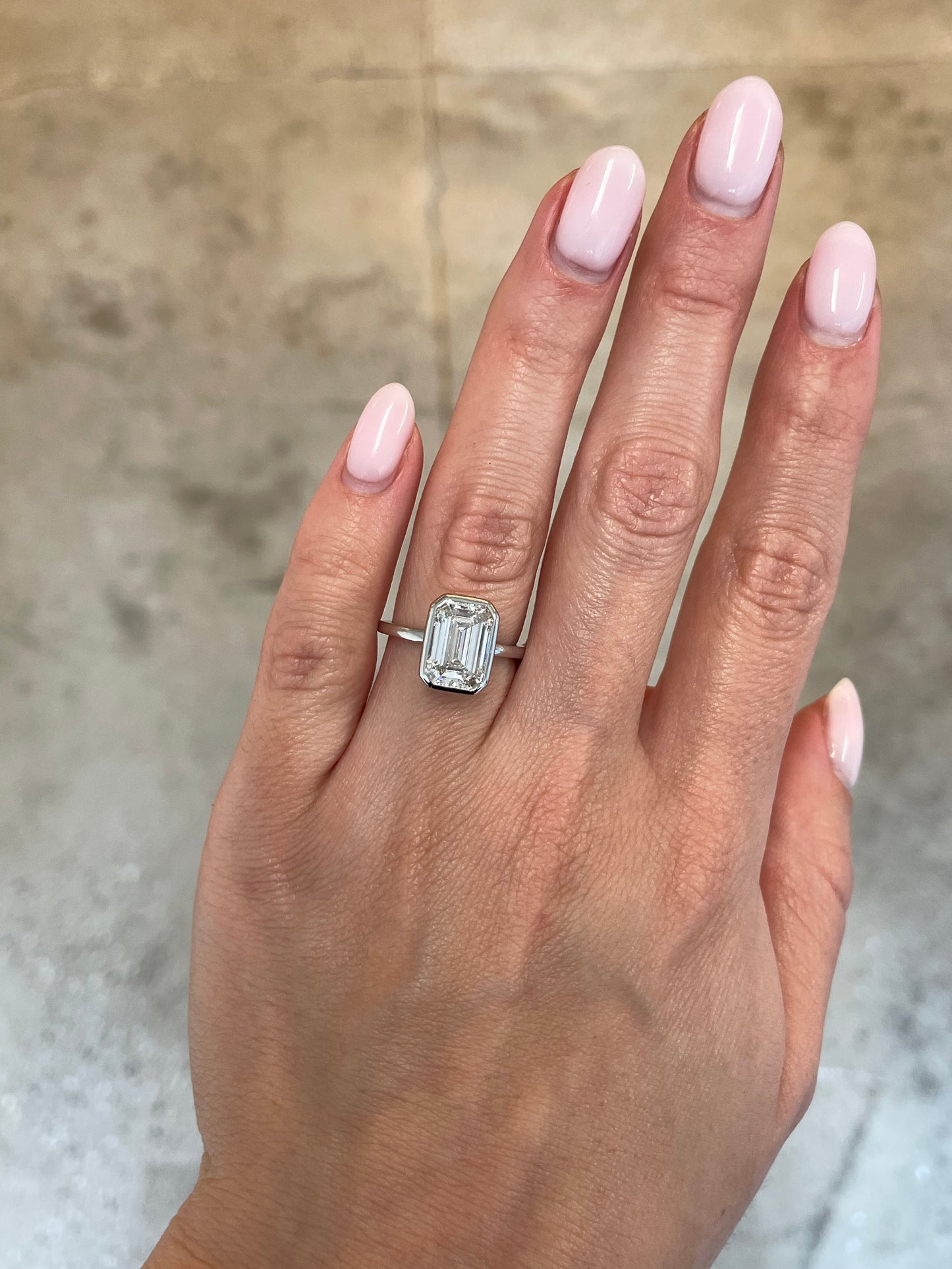 Bezel Emerald PLT 40675175661656