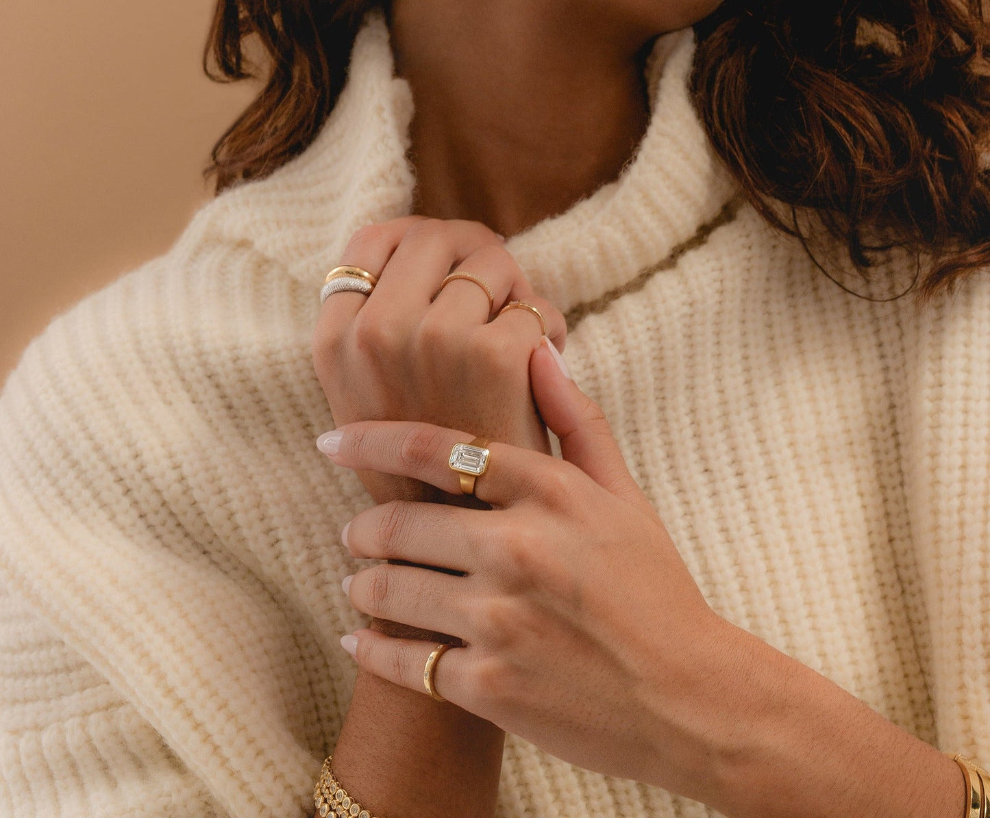 Paragon Bezel Emerald YG on model 40675257122904