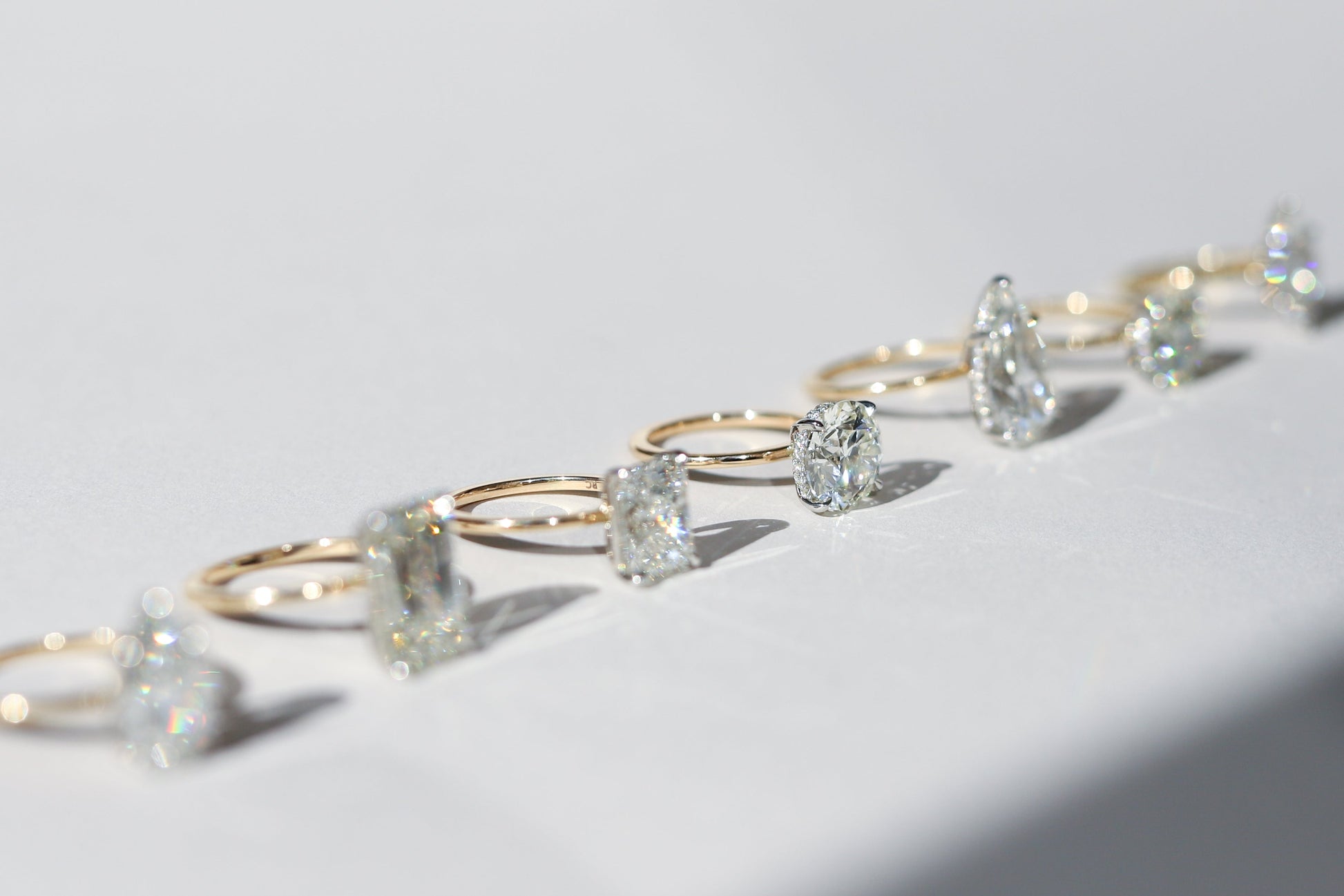 Whisper Thin Pear YG 40674678833240