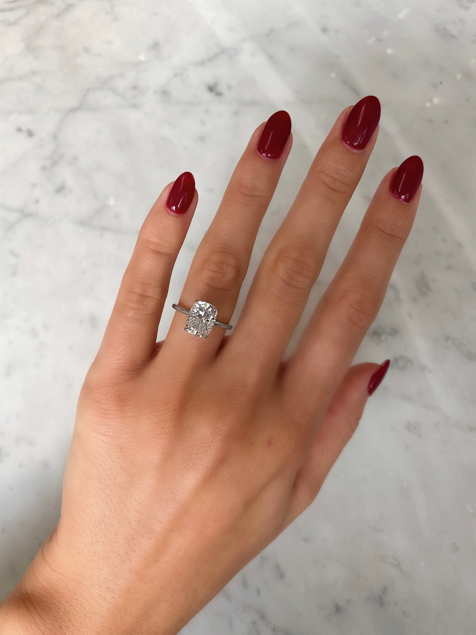 Whisper Thin Antique-Style Cushion PLT + HH 40674679586904