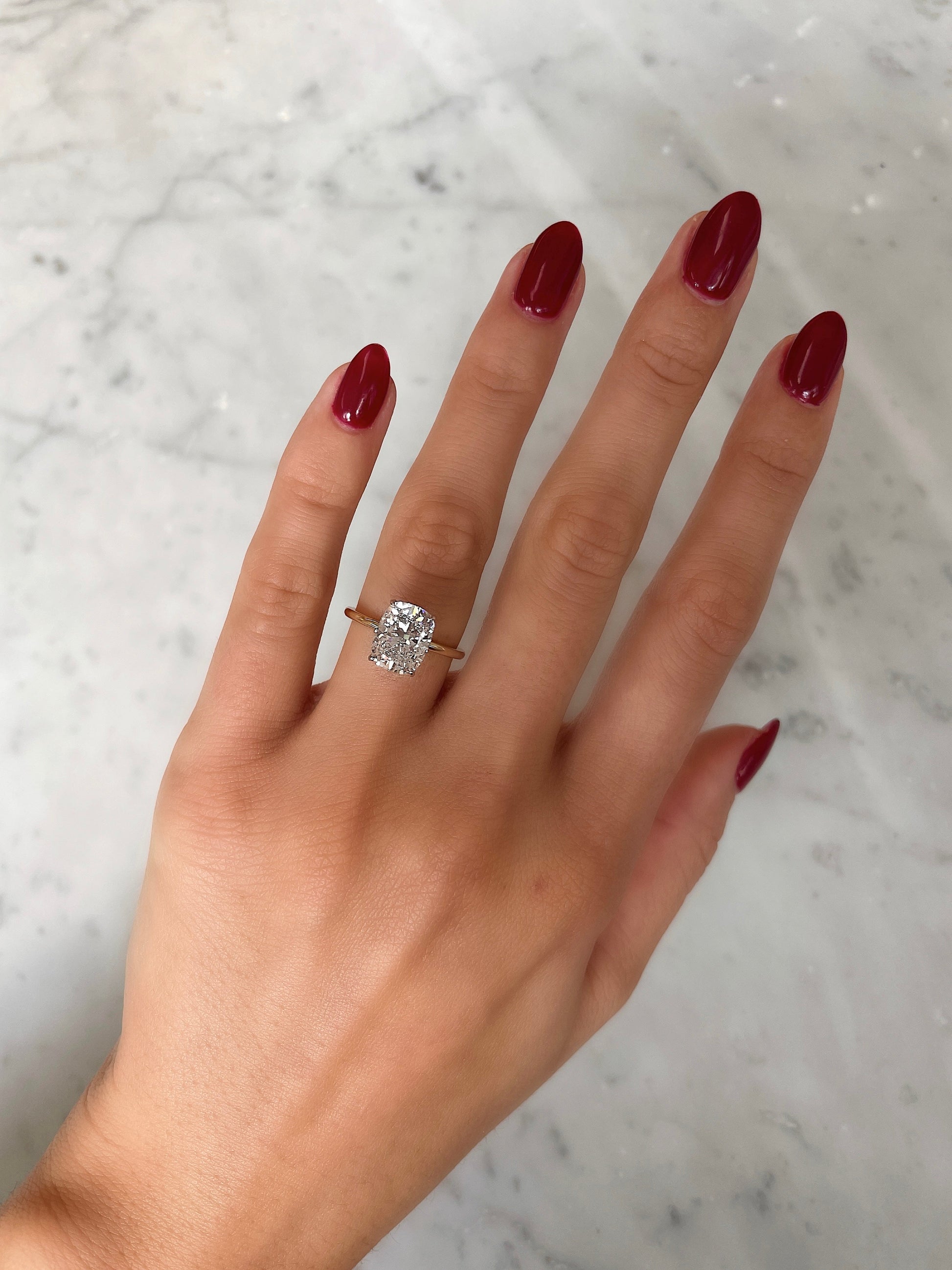 Whisper Thin Cushion YG 40674679423064