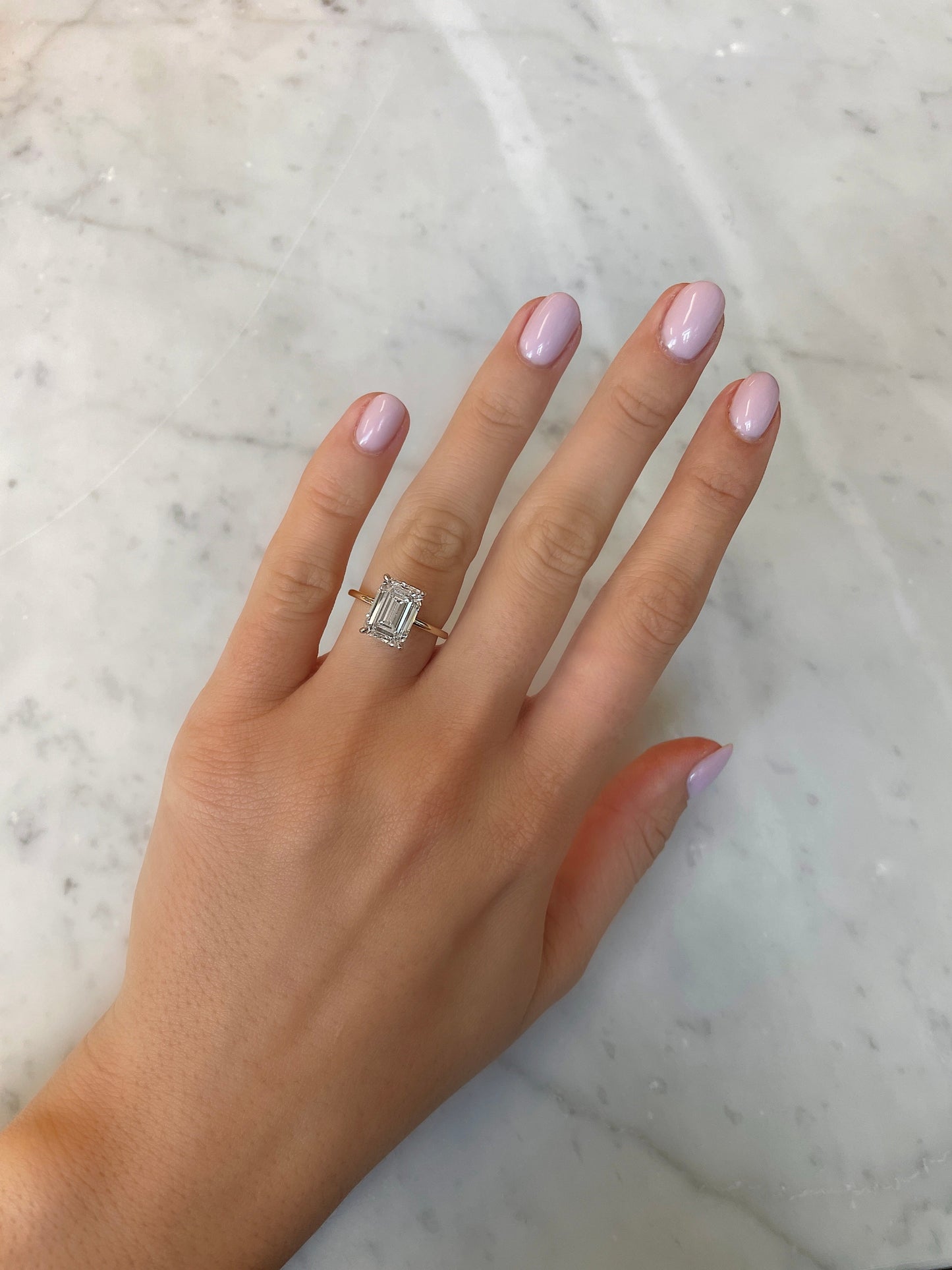 Whisper Thin Emerald YG + HH 40674678669400