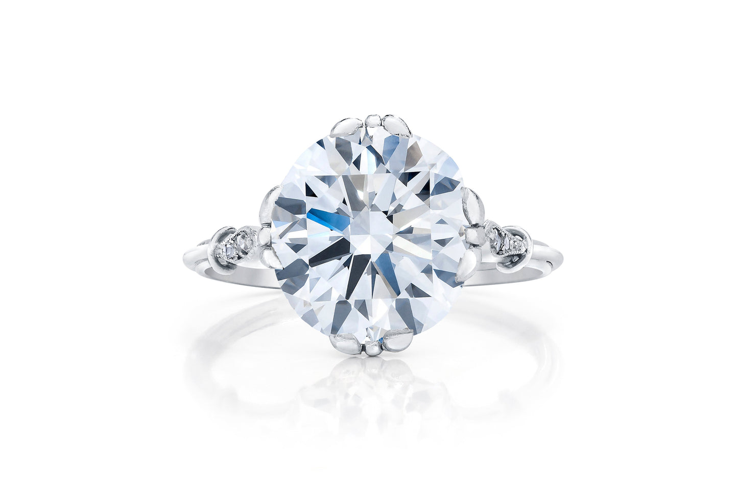 Signature Antique Round PLT Front 40675277439064