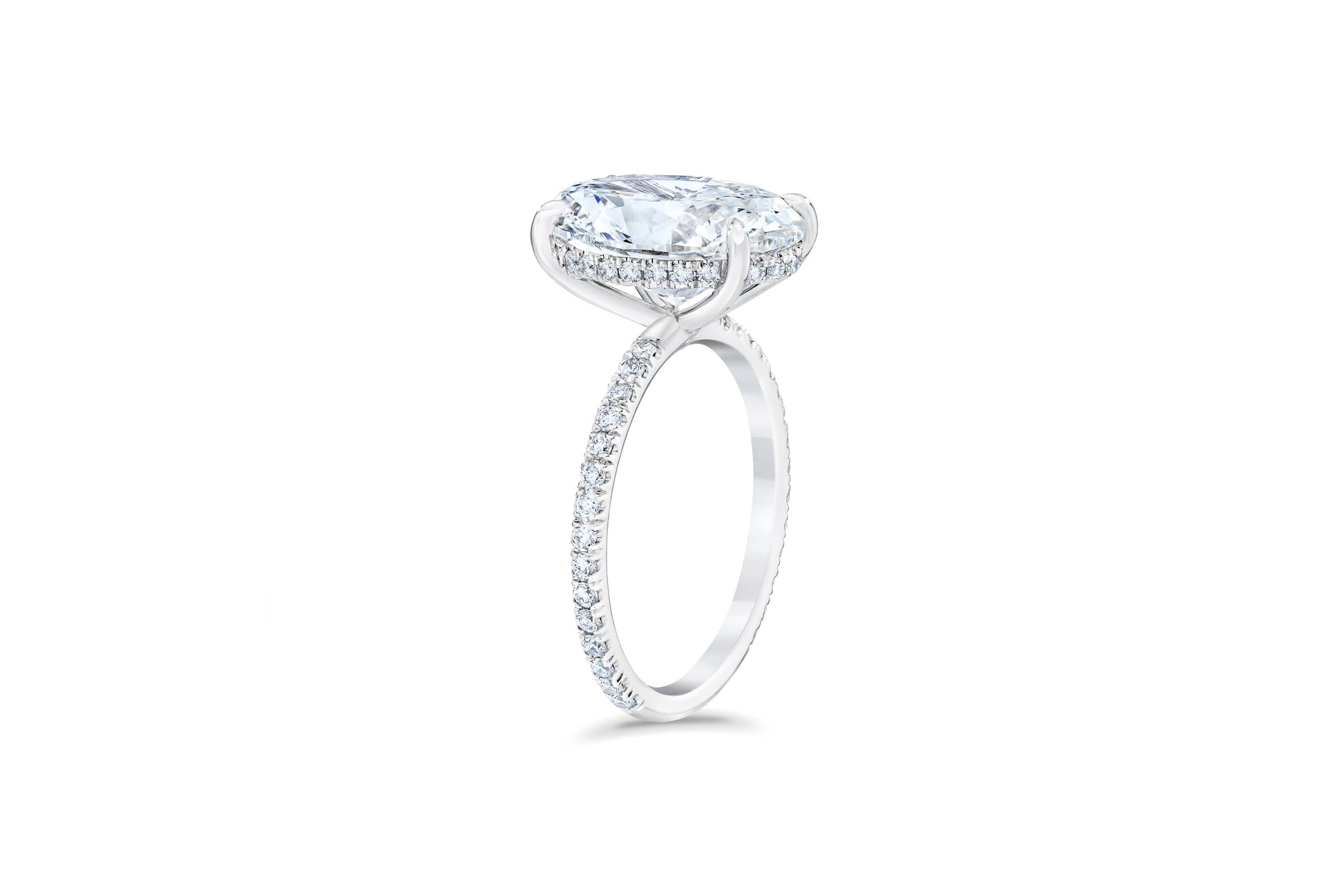 Whisper Thin Pave Round PLT + HH 40675118776408