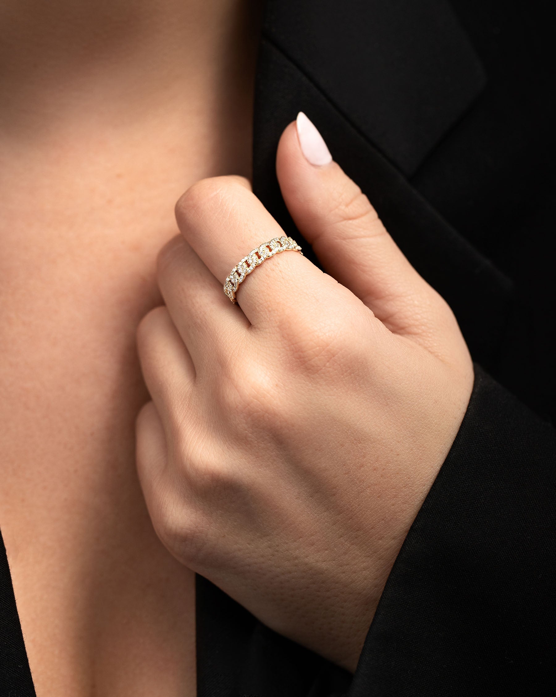 Pavé Diamond Chain Ring on model