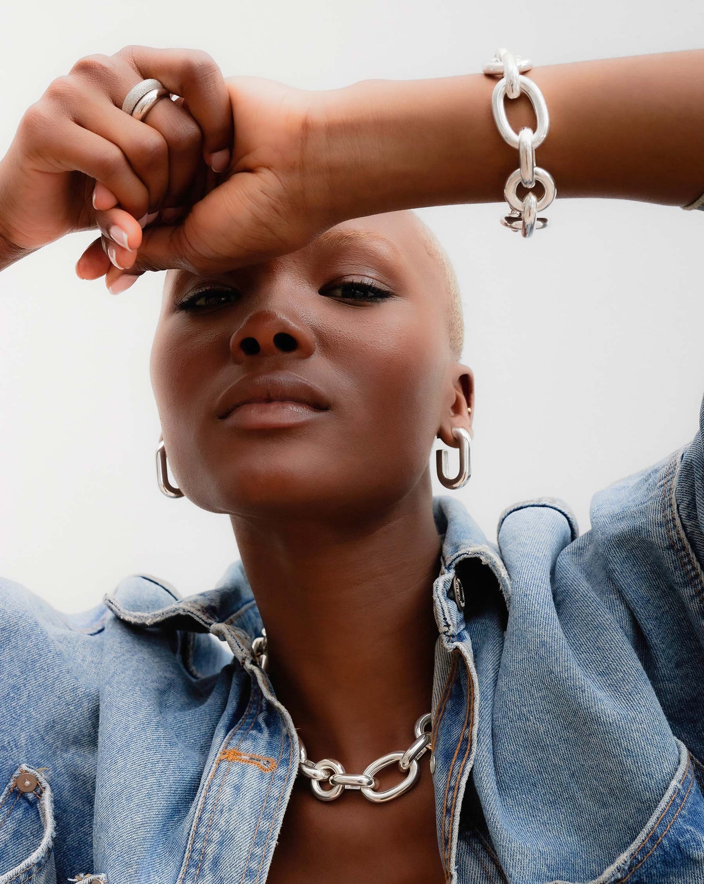 Ring Concierge Bracelets Statement Sterling - Oval Link Chain Bracelet - on model bracelet and earrings and necklace