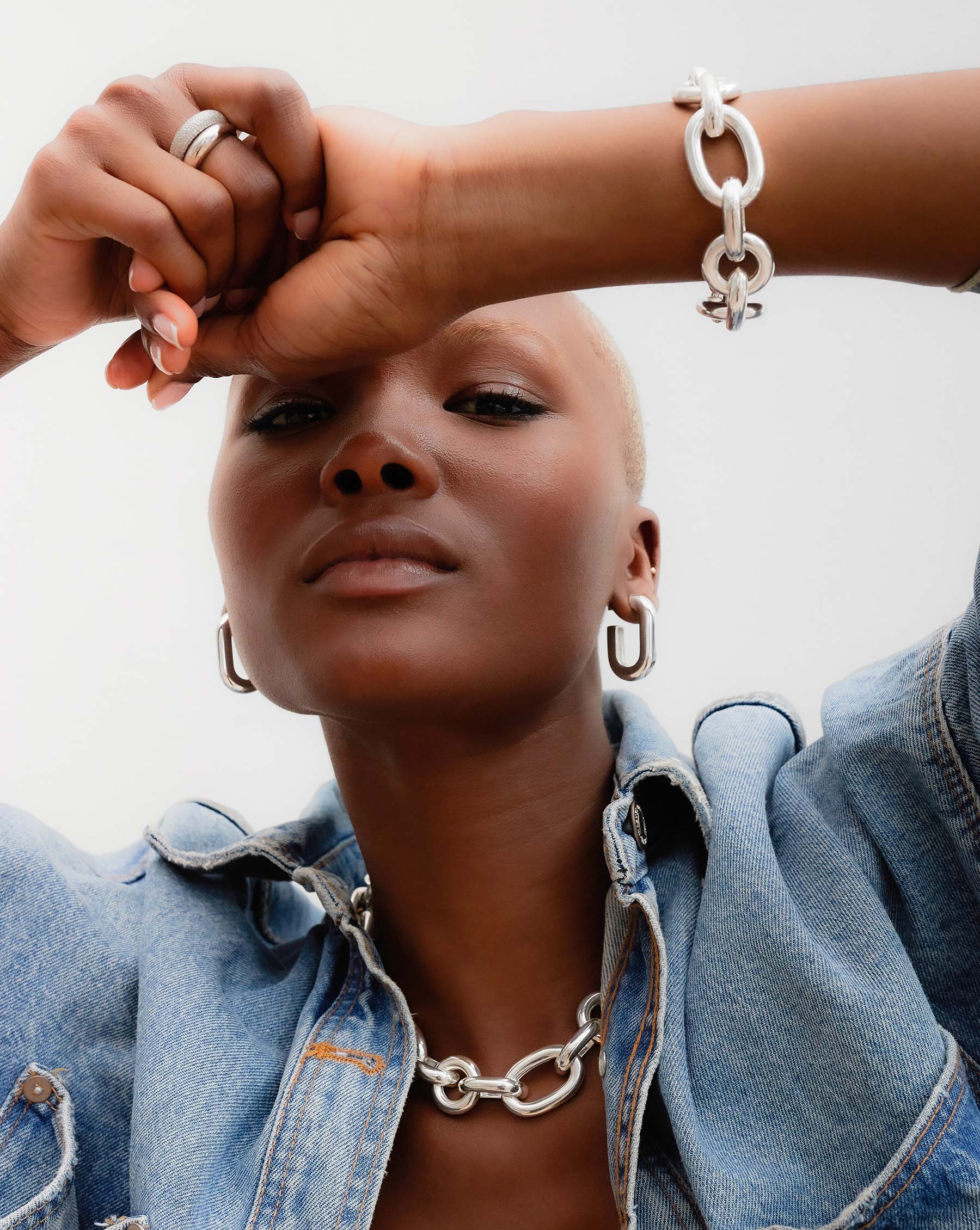 Ring Concierge Bracelets Statement Sterling - Oval Link Chain Bracelet - on model bracelet and earrings and necklace