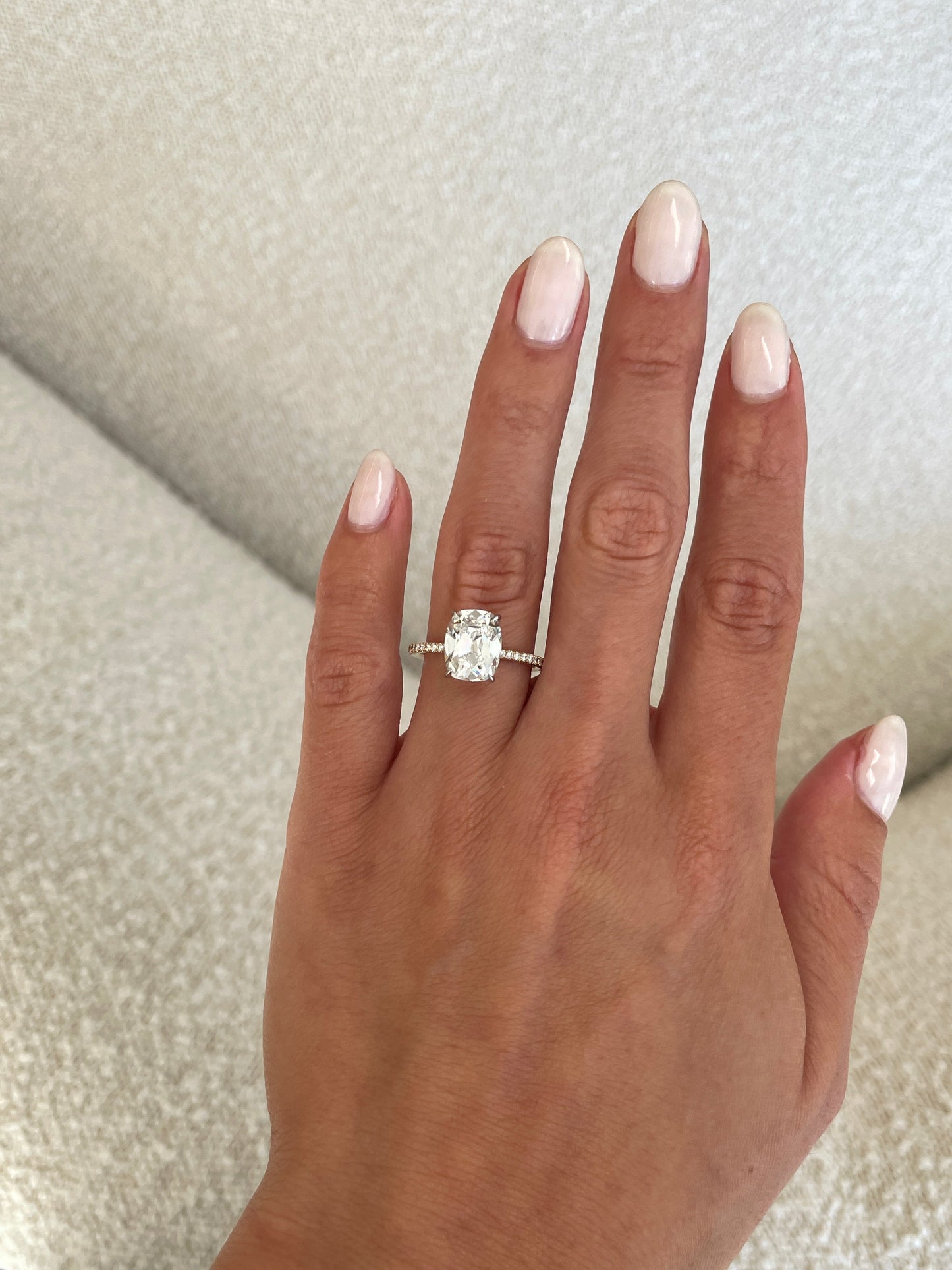 Whisper Thin Pave Cushion YG 40675119792216