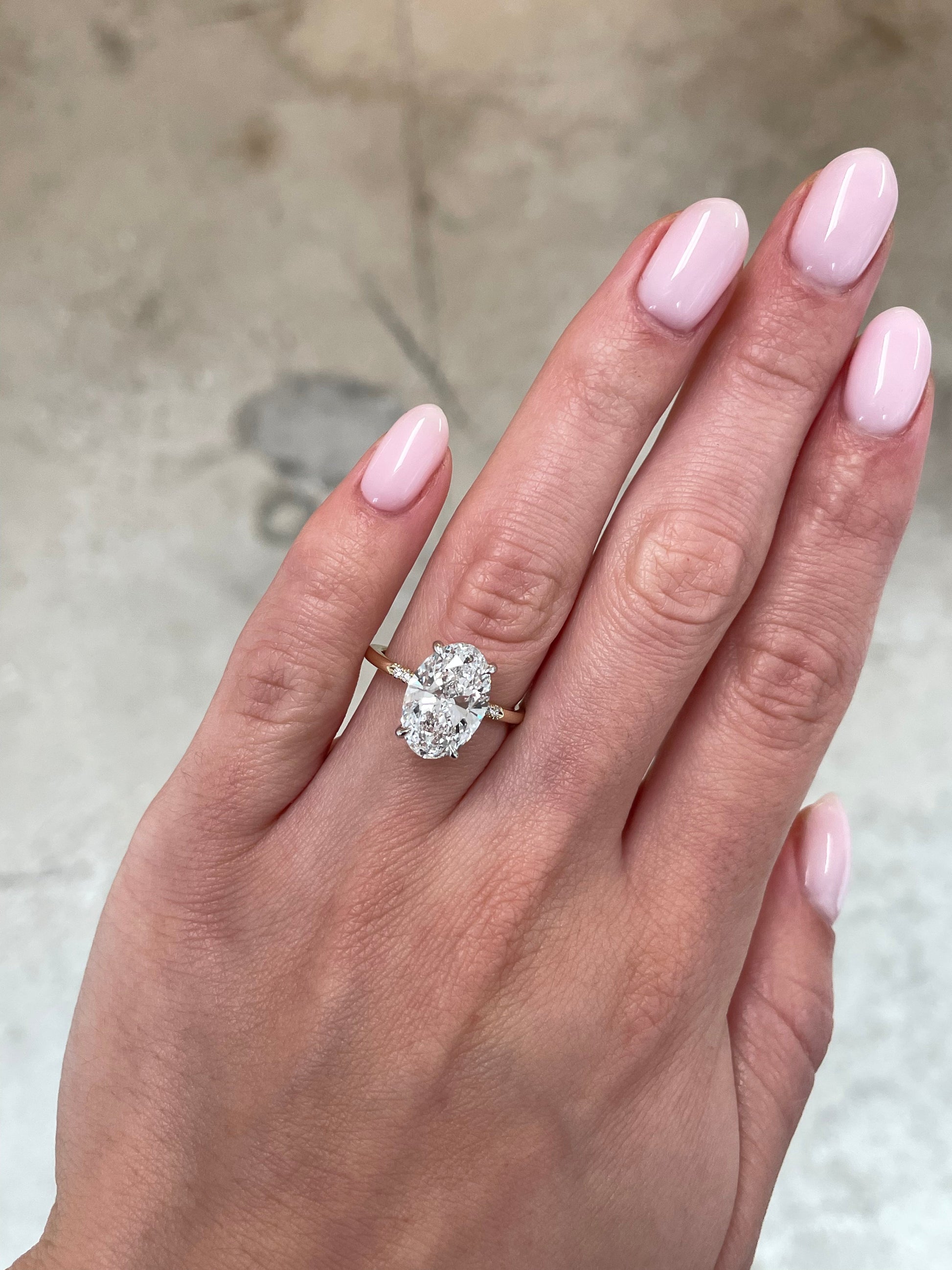 Whisper Thin Trio Oval YG + HH 40677657903192